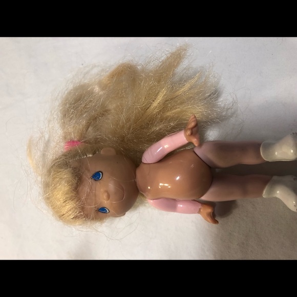 2 Rose Art 1996 Precious Moments Dolls, 1 skating & 2 bonus dolls - Picture 3 of 12